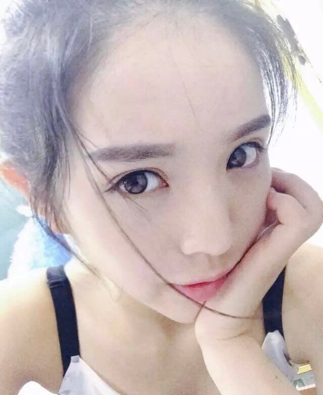 考古 | 早期小田照片你为成长做的所有改变 失去的脸颊肉 承受的压力真的让你成闪