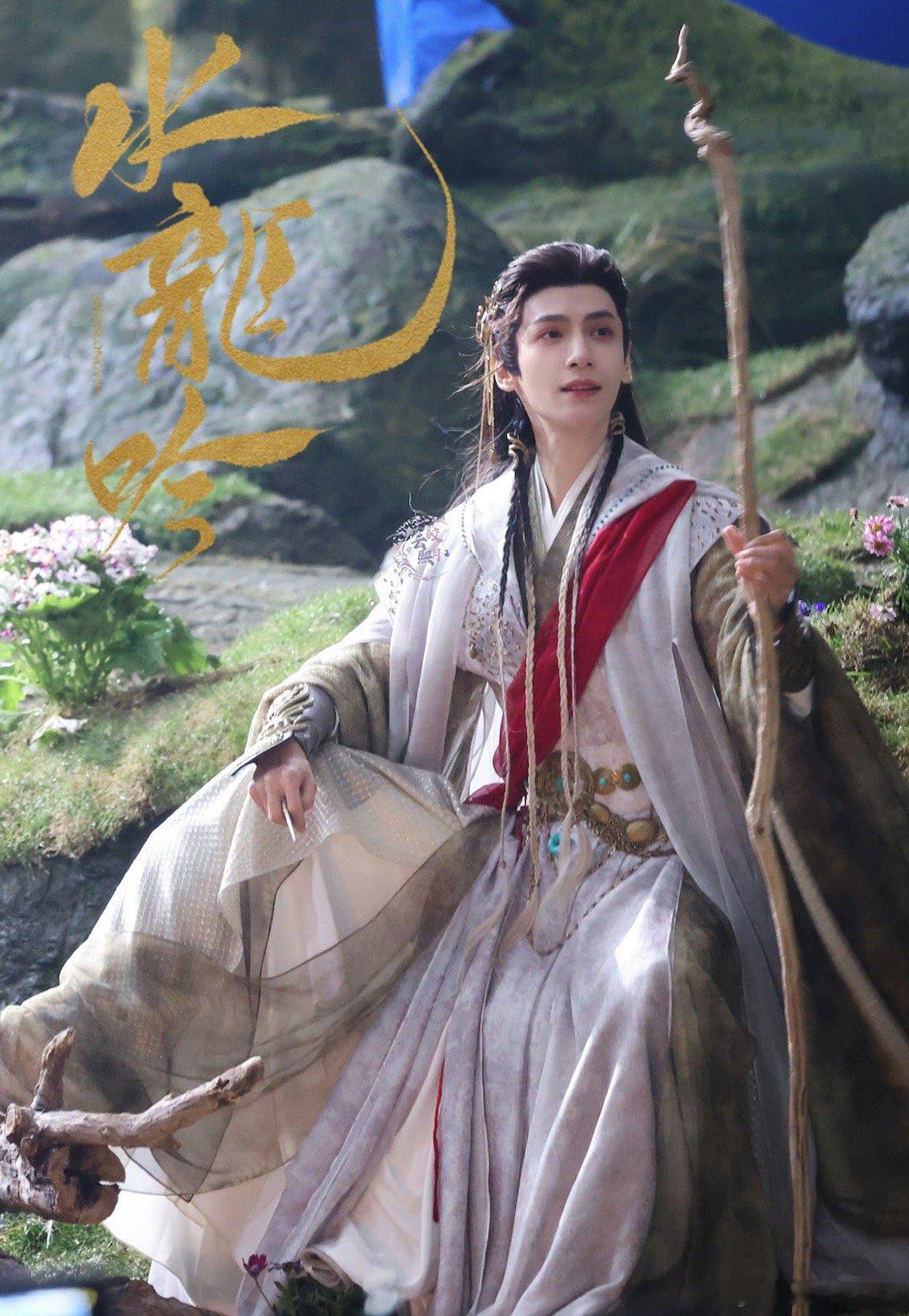 罗云熙不仅是行走的衣架，而且颜值与演技双绝，古偶界的天花板没错了[打call] 