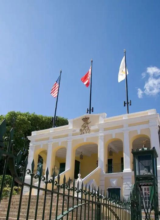 当美国屡次放出觊觎格陵兰岛的信号时，不少人好奇体量远逊的丹麦为何敢直接硬刚，其实