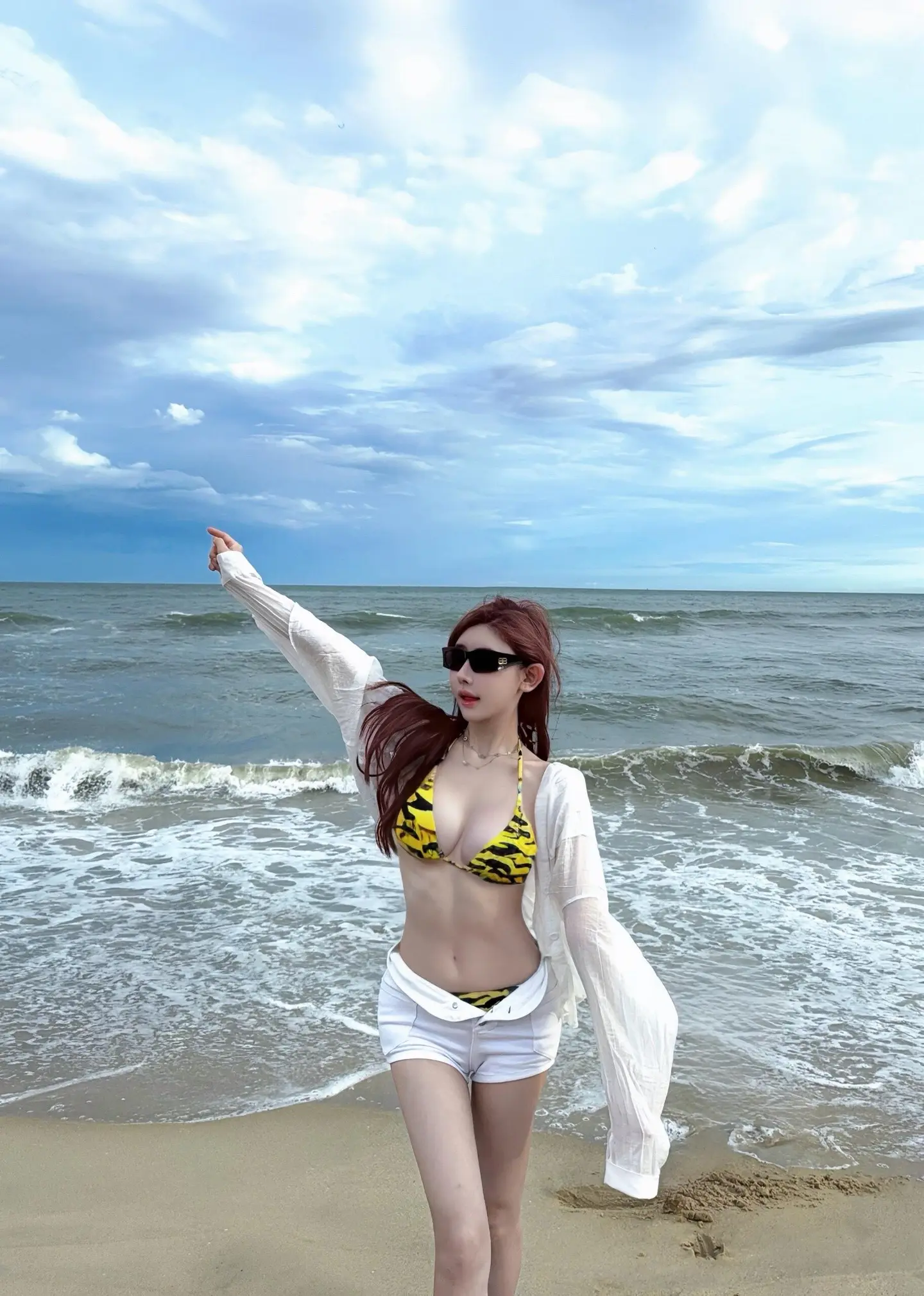 海边随拍 比基尼美女