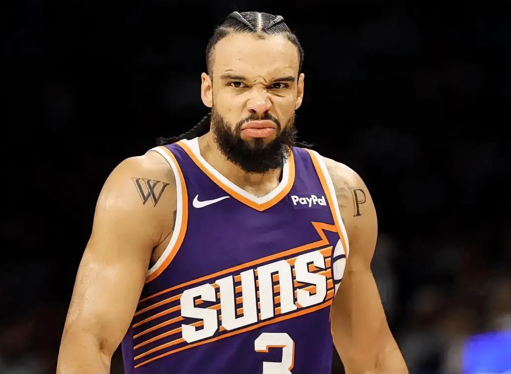 不得不承认，狄龙虽然脏，但是他的能力与精神属性绝对是被低估的！

自从狄龙被交易