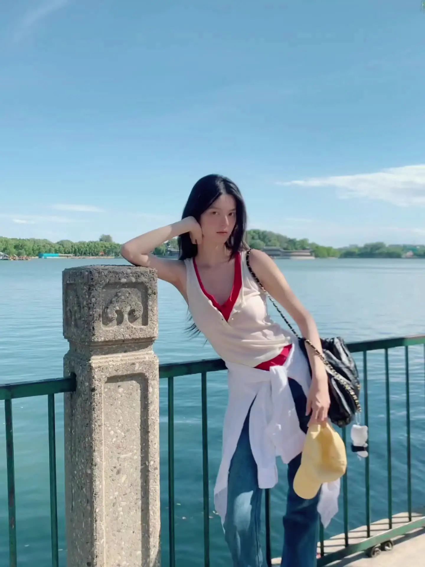 北海公园太美了 希望下次去可以滑上船🚣