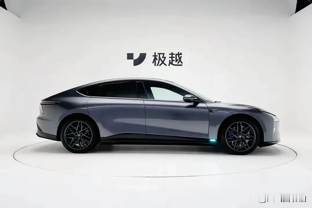 这个新能源品牌（极越汽车）还没有被大众所熟悉，就扼杀在新能源汽车的起跑线上，没有