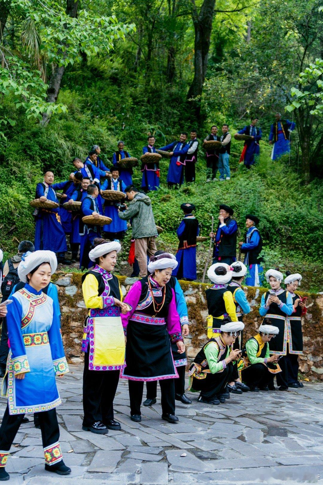 四川的宝藏古村藏不住了 音乐让古村“活”起来了！《古村的音符》今日开播，五组音乐