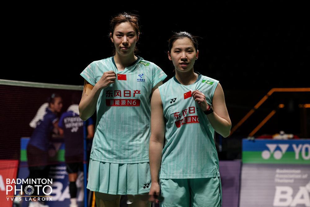 李怡婧/鲍骊婧泰国大师赛摘银泰国大师赛女双决赛：李怡婧/鲍骊婧 21-15、15