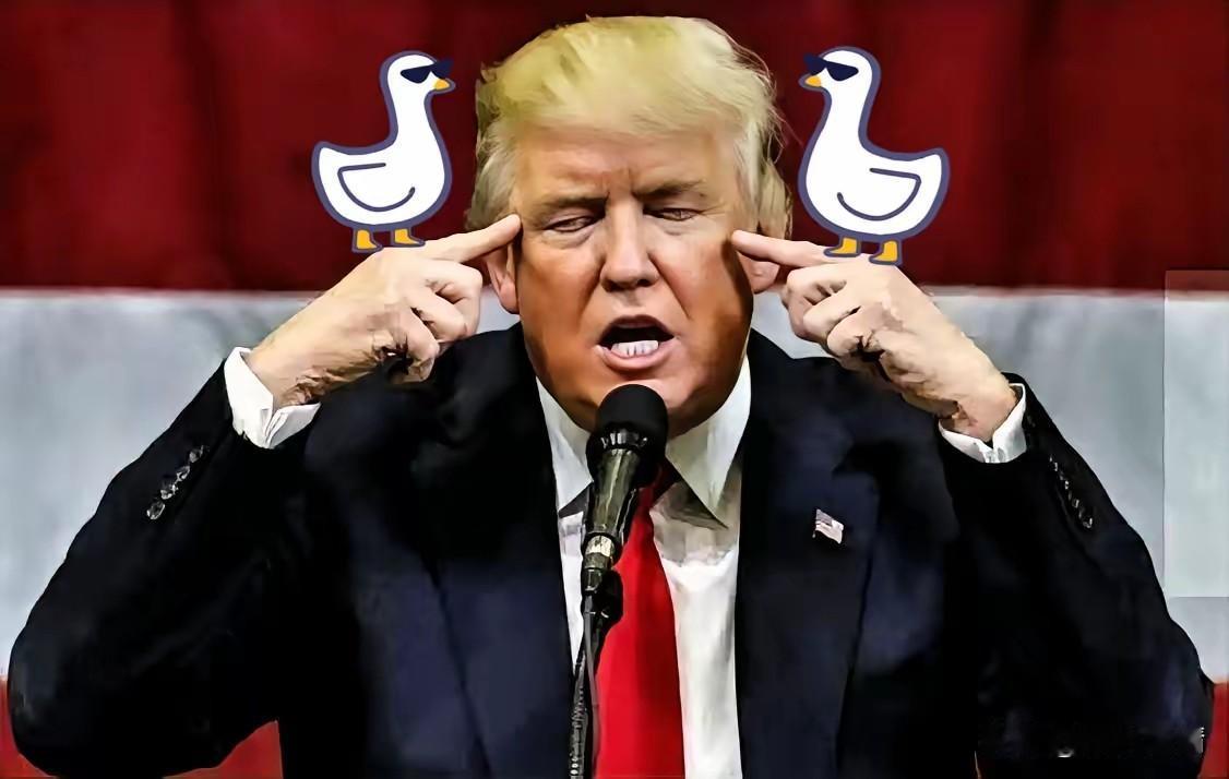 中国不欢迎他。
 
中国坚决不要特朗普访华。对于这些出尔反尔的人，坚决不要给他们