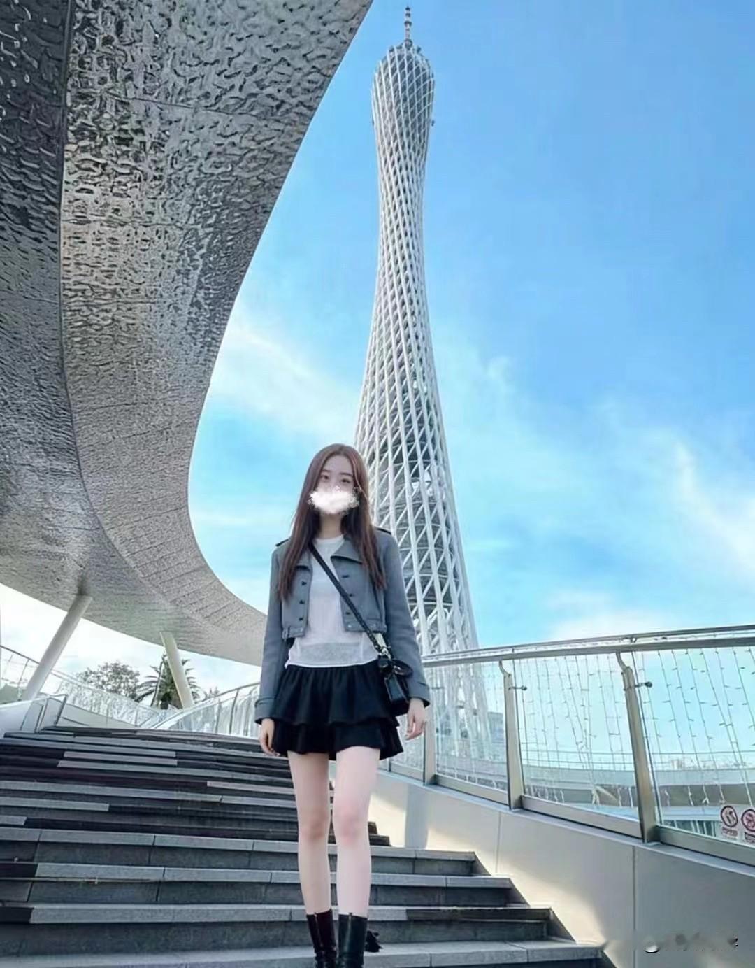 今日份女嘉宾推荐💡
1998年，身高168CM，广东肇庆人，在广州天河工作，本