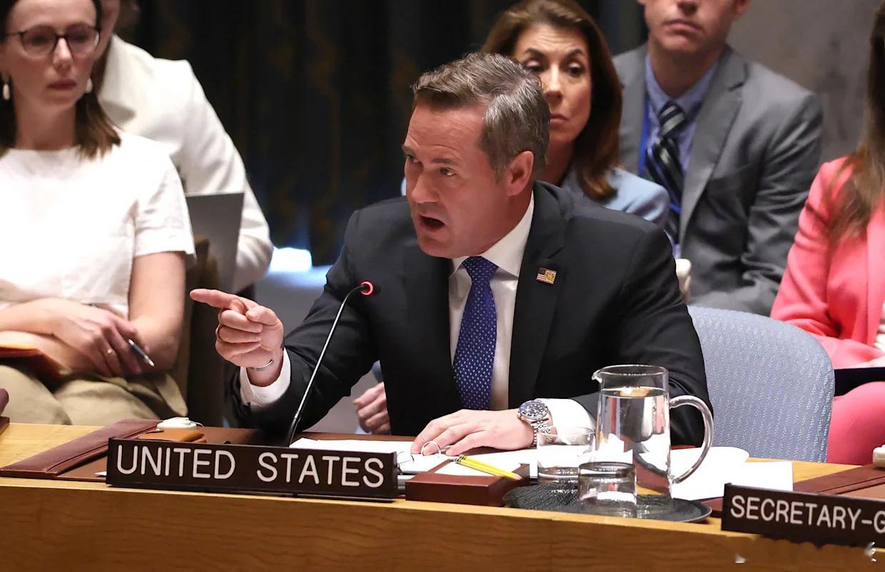 【美国常驻联合国代表：轰炸伊朗境内桥梁和发电厂都不构成战争罪】[表脸！我去，从美