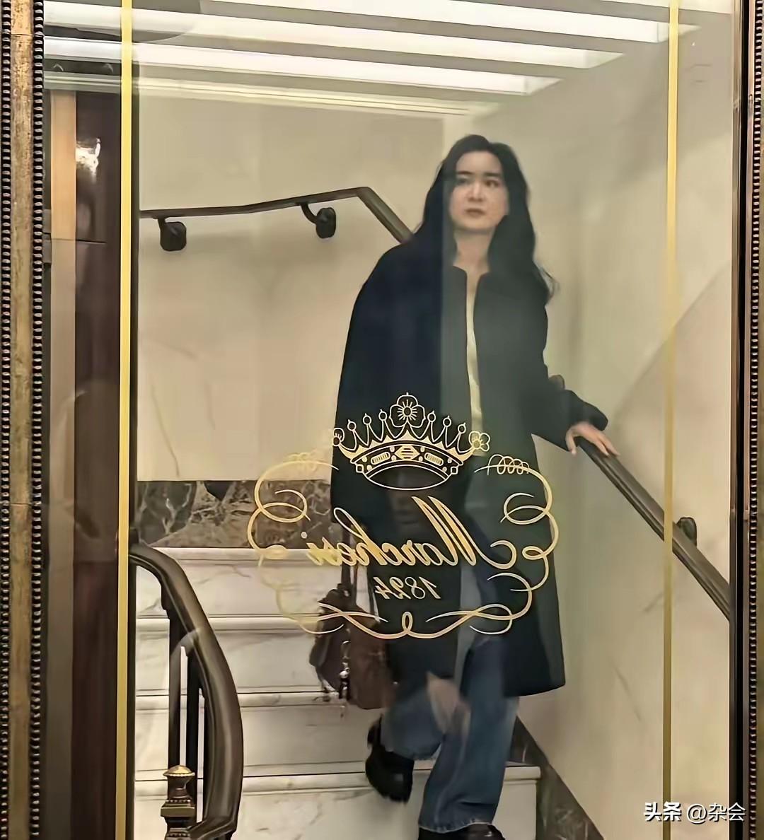 贾玲这波减肥，说实话有点让人看不懂了。
她之前的