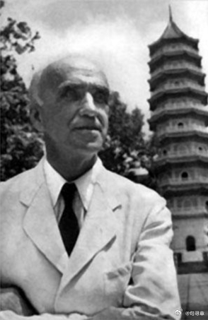 历史冷知识历史上今天谁死了 1962年的今天，司徒雷登因心脏病突发在华盛顿去世，