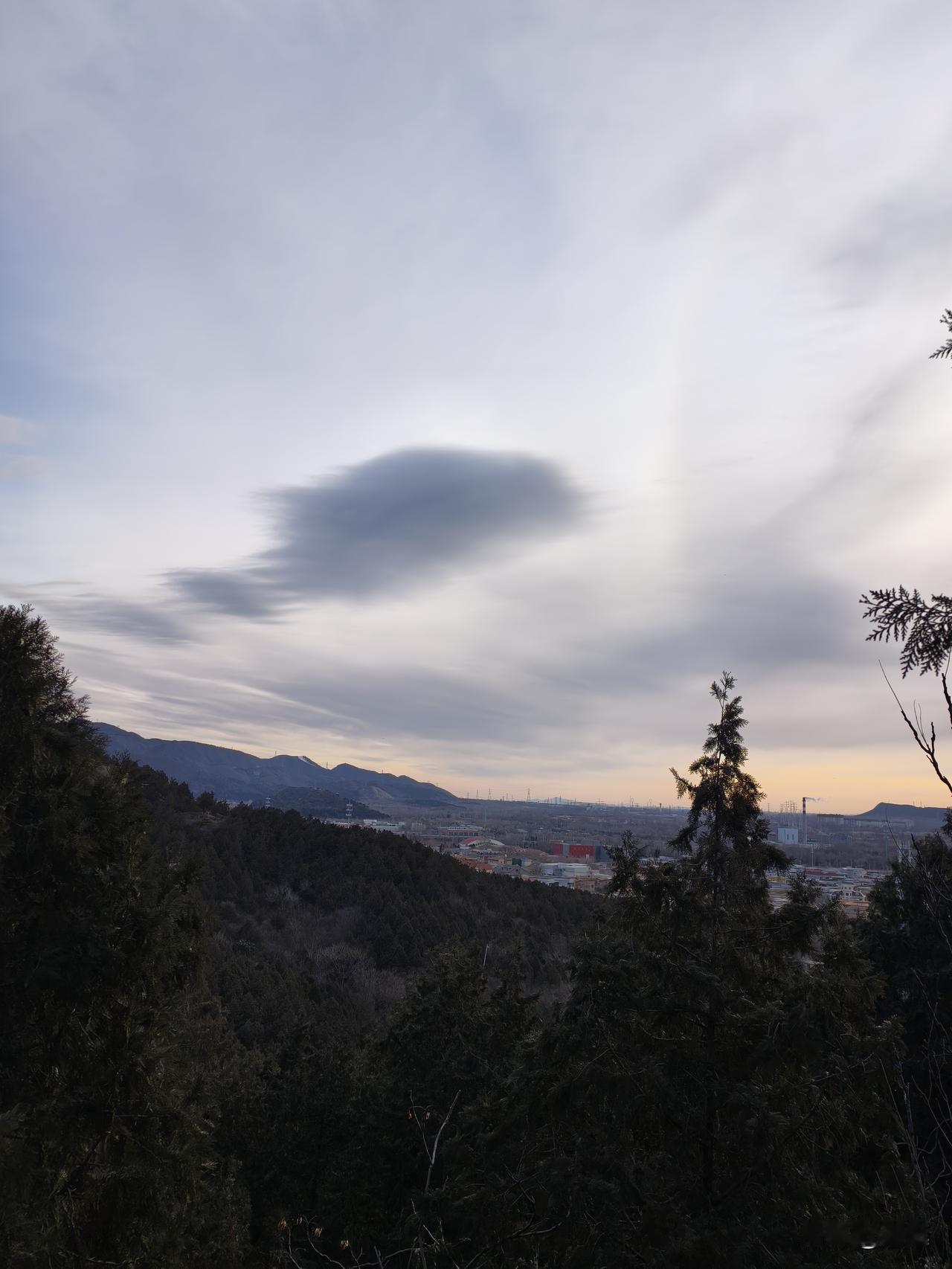 可以分享一张你拍的天空美照吗