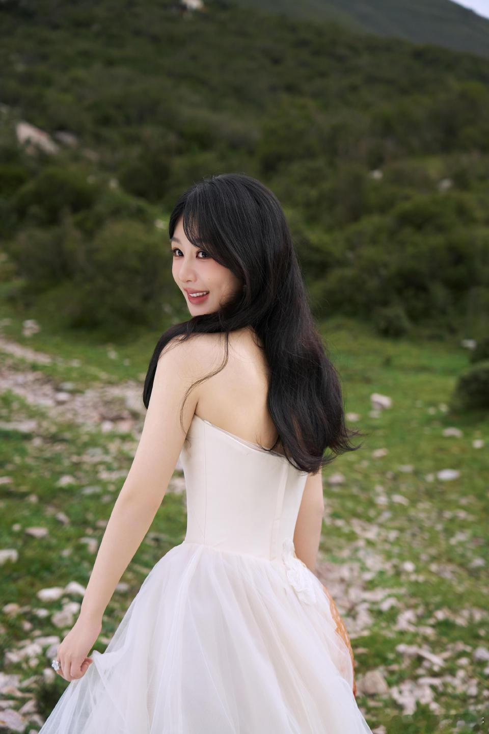 剧版青簪行 yz杨紫黄梓瑕yz杨紫簪中录你是晨昏线，我是极点，一天中即时只有两次