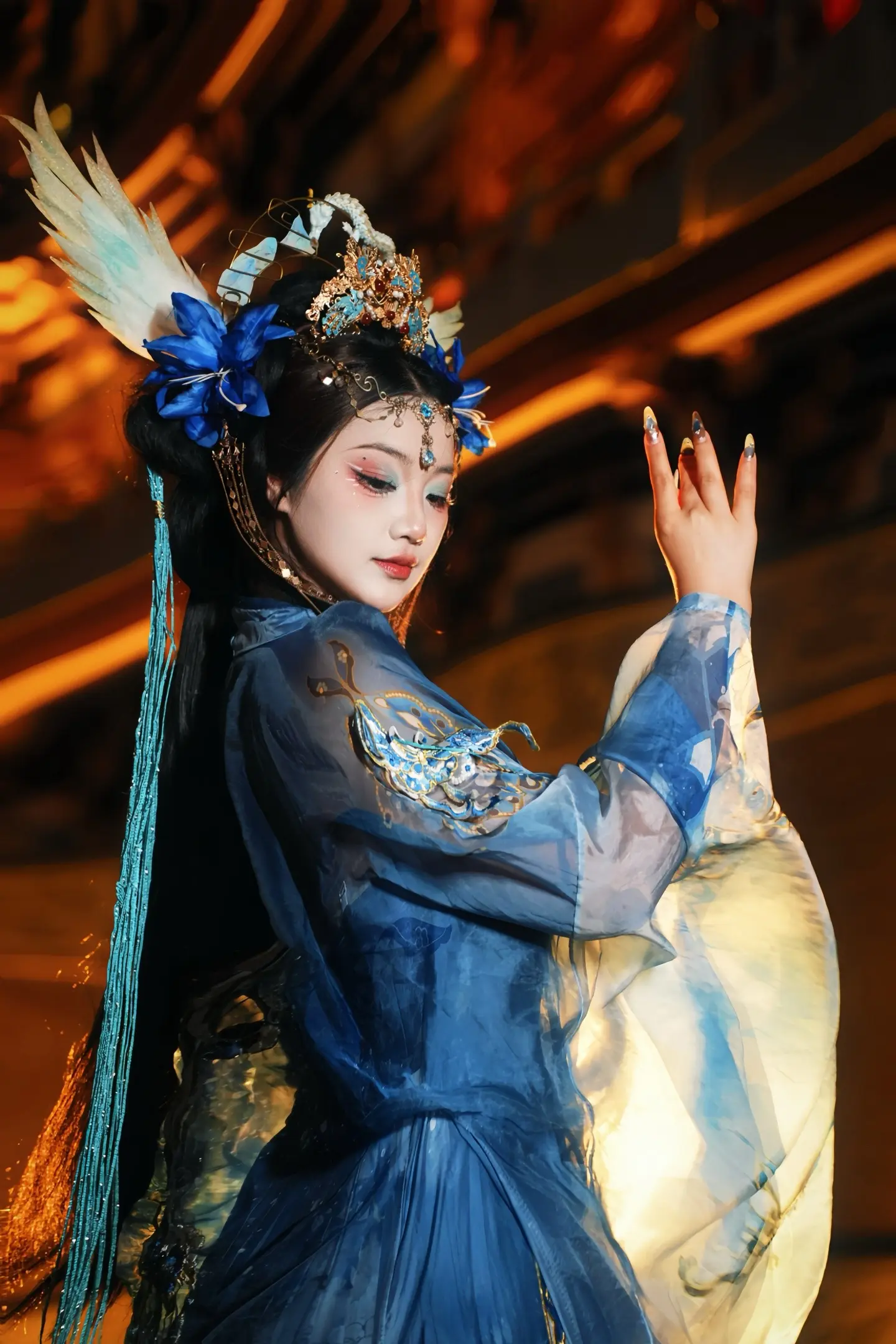 人道洛阳花似锦 偏我来时不逢春