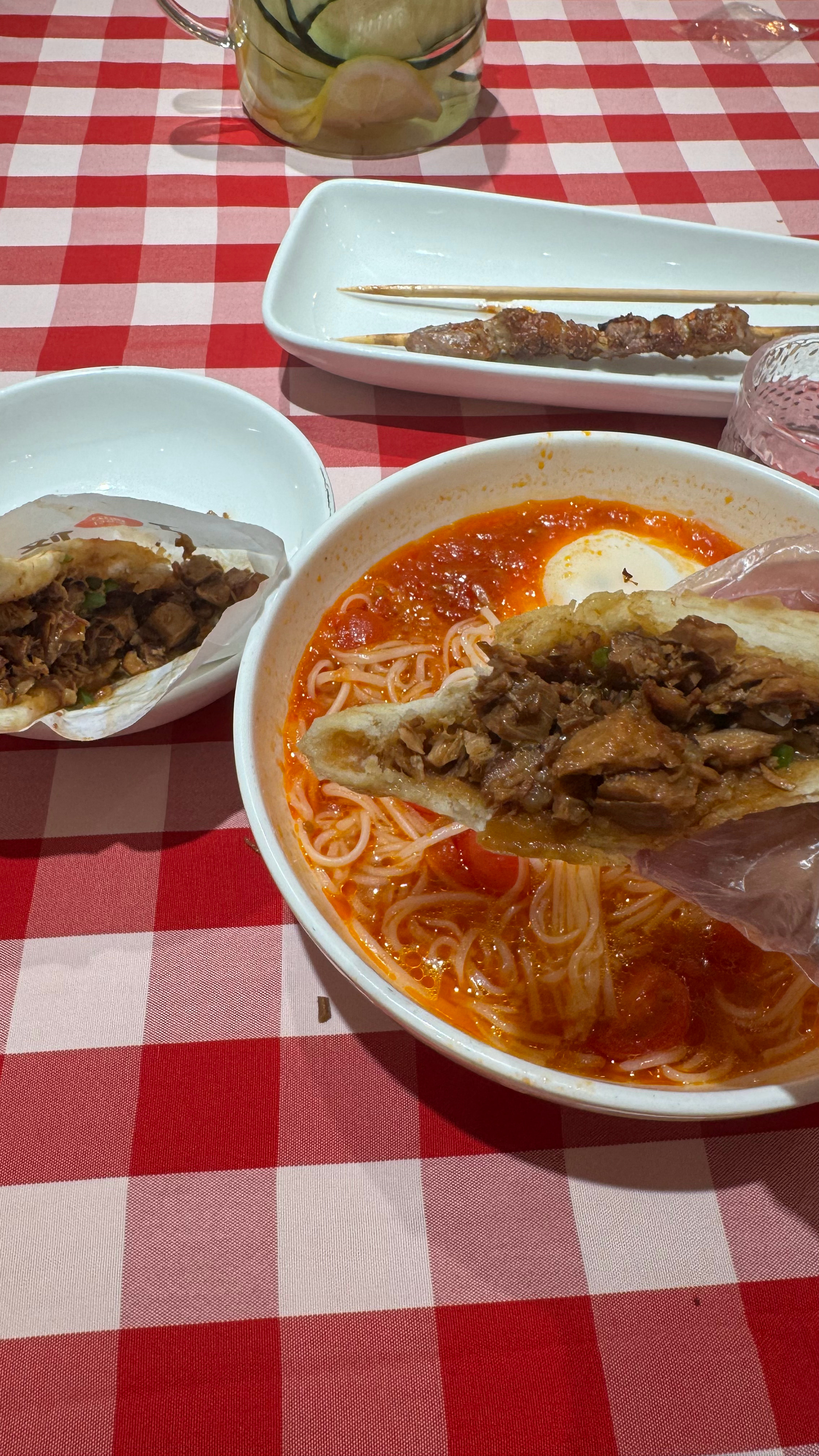 西贝这肉夹馍可以啊肉多汁足 ​​​