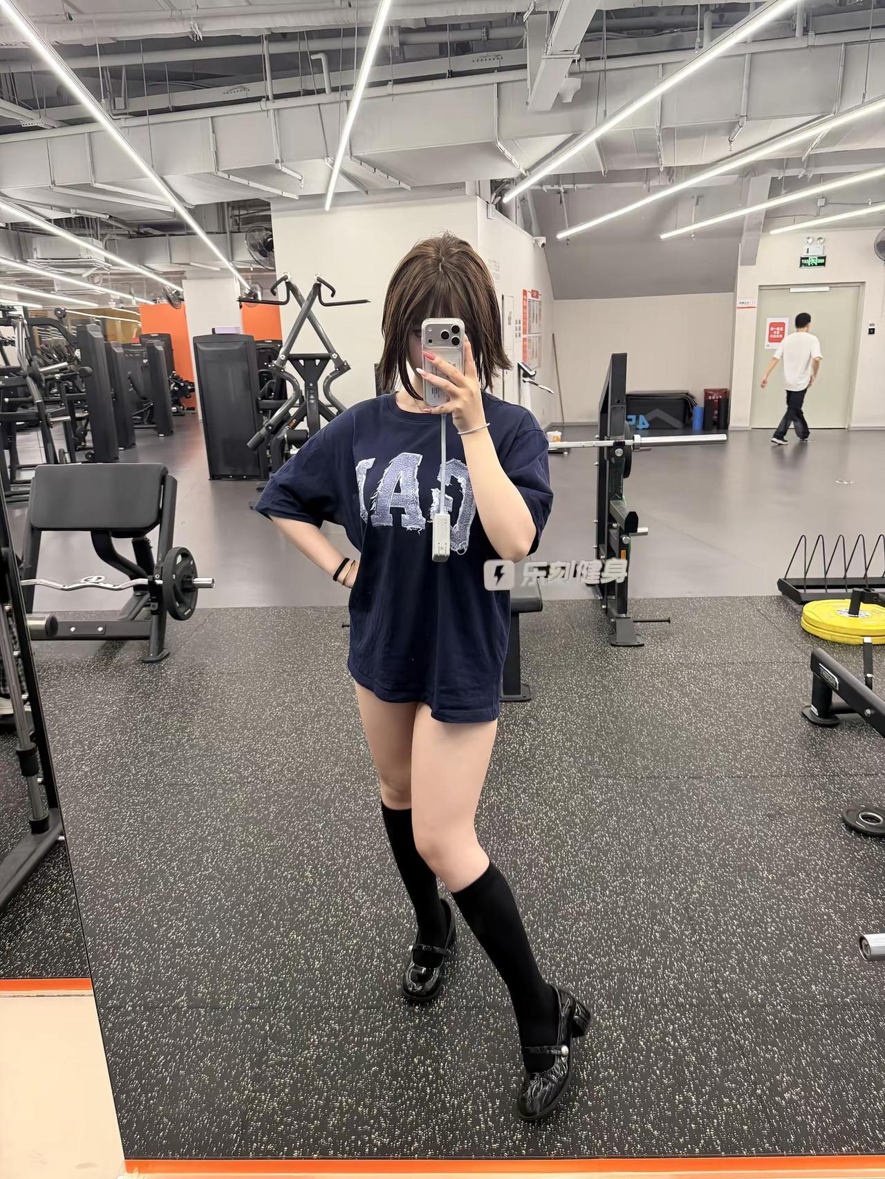 运动健身ootd 辣妹运动ootd 辣妹运动服 短裤运动风 健身的100个理由