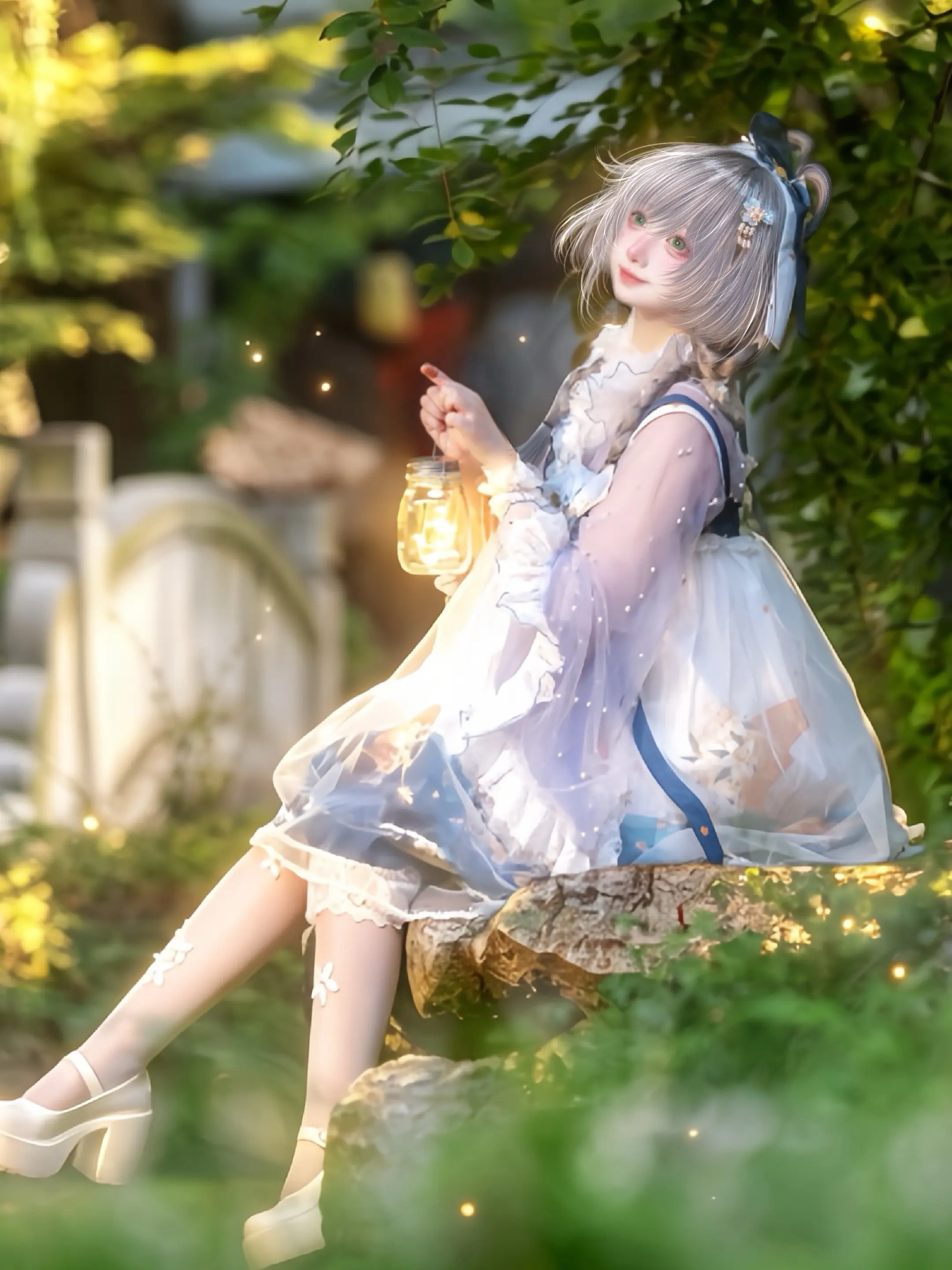 萤火之光｜洛天依·海上生明月。📷：  赛博头发：阿咩儿子