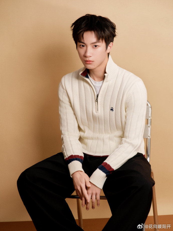 奋斗吧人生这就是演员的蜕变。陈曦然在演员篇的成长逆袭让我们都很期待，一步一步走来