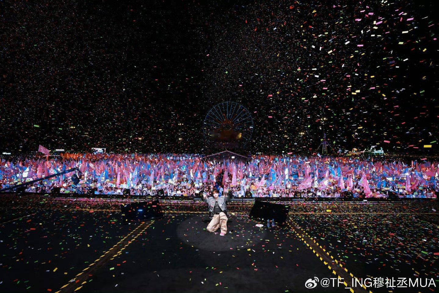 穆祉丞发大合照了，到底还要我孩子怎样！不发被骂，发了也被骂…… 