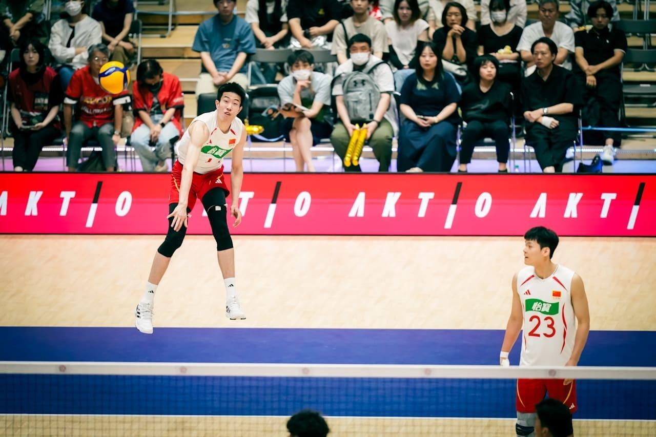三局鏖战零封对手！中国男排拿下亚锦赛开门红2026男排亚锦赛小组赛正式打响，中国
