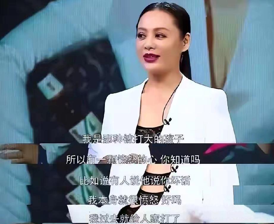 离婚15年从未再婚！54岁宁静的最大底牌，是懂事到出圈的混血儿子
 
     