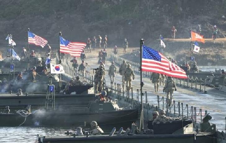 美日韩三方定于九月七号在东海摆开五天“自由之刃”联演阵仗，落子济州岛东南部关键水