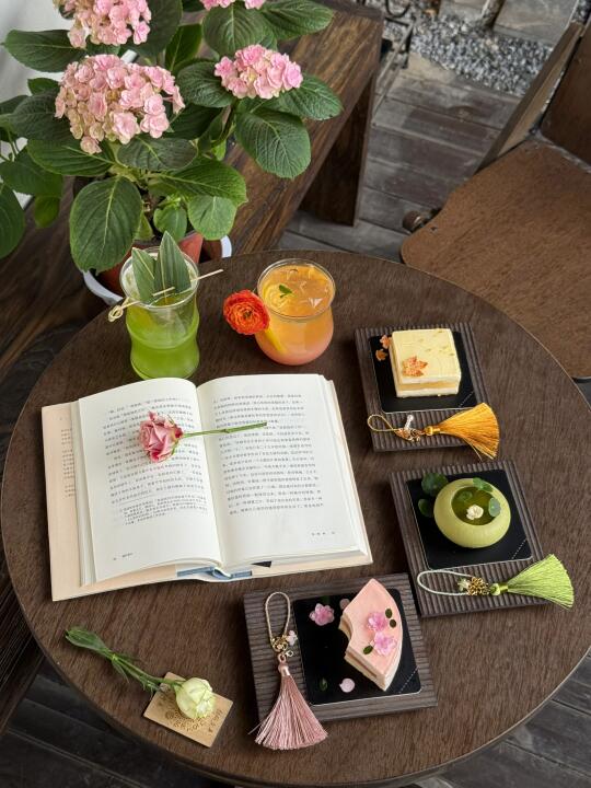 西安的新中式花园⛲🍧近期坠美下午茶…🪵🍃