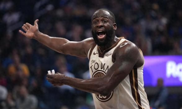 突发受伤！库里退赛！波杰姆堪称犯罪！康宁汉姆29+4+11打爆勇士
 
勇士主场