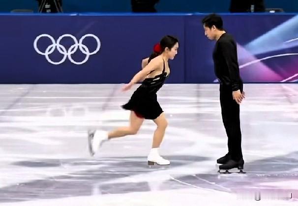 给隋文静韩聪的坚强和热爱点赞👍