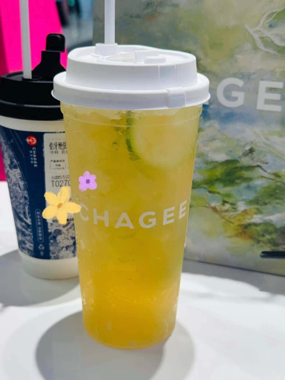 霸王茶姬霸王茶姬 霸王茶姬柠檬茶给到一个夯霸王茶姬的饮品一直都没得说，但没想到柠