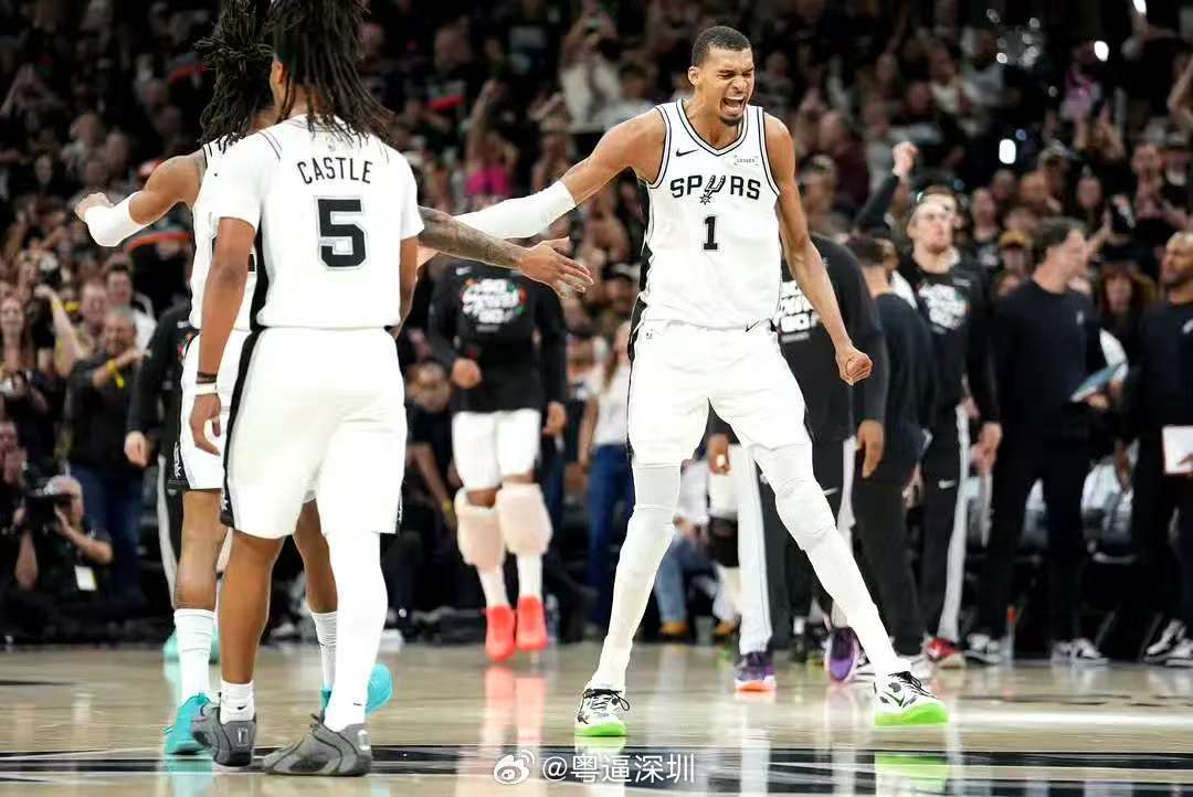 马刺全员皆可出战西决G6迎战雷霆明日NBA西部决赛G6，马刺将在主场迎战雷霆。据