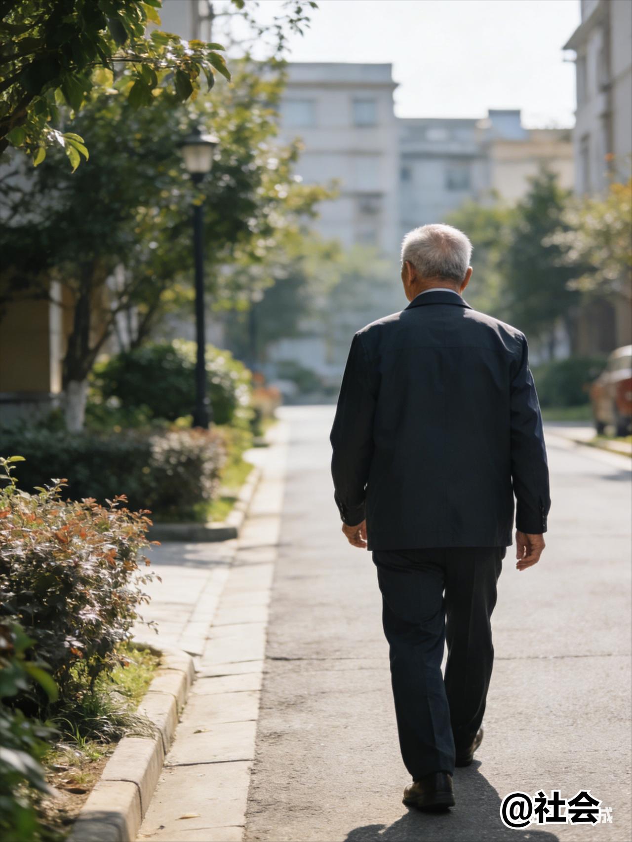 一位退休老局长非常现实的话：
一般父母老实，忠厚，善良的，养出来的孩子大多也本分