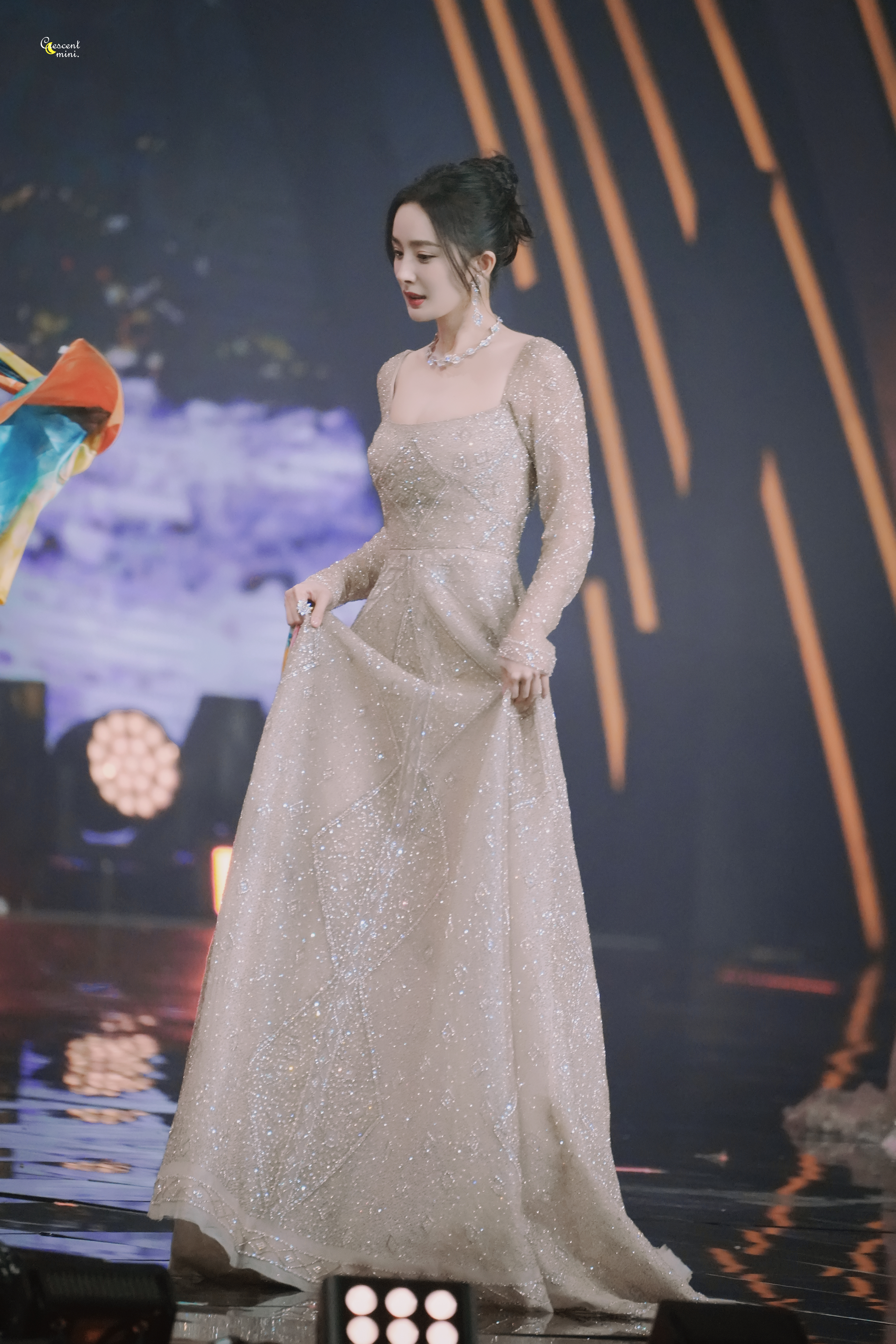 杨幂  ym杨幂冯湮儿 ym 杨幂冯娷 🦊₊˚⊹⁠♡如果阴雨绵绵✮