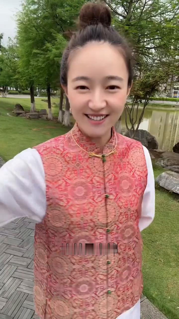 哈喽，我是娇。最近我之前拍了一个短剧，应该是要快上线了，也很突然。我也突然接到了