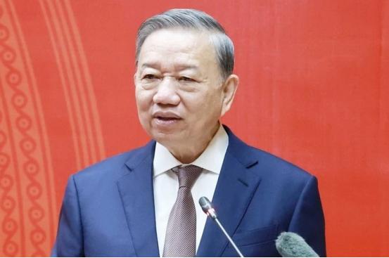越南领导人苏林的表态让美国很失望！5月30日，出席出席香格里拉对话会的苏林明确表