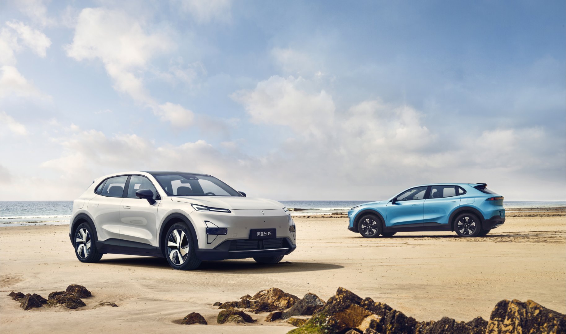 三月份了，朋友们，忙工作也别忘了窗外的风景，现在正值春天，万物复苏，天气也渐渐回