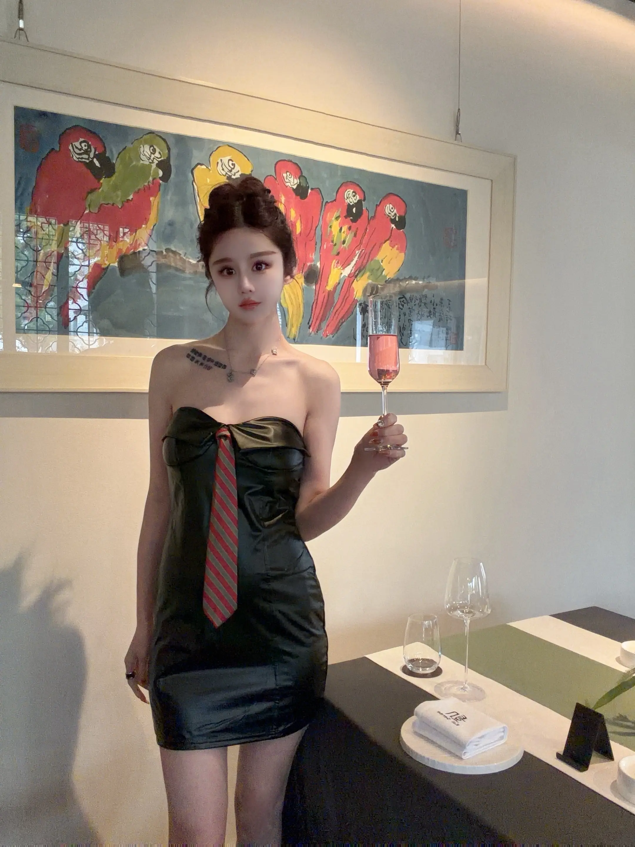 女神节快乐👭有趣的灵魂一起吃饭🍽️一起开心🥳