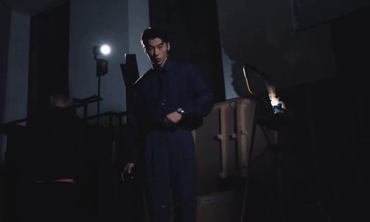 我男神比例好绝吧红豆生南国 光汉是男模 fantasticman许光汉封面