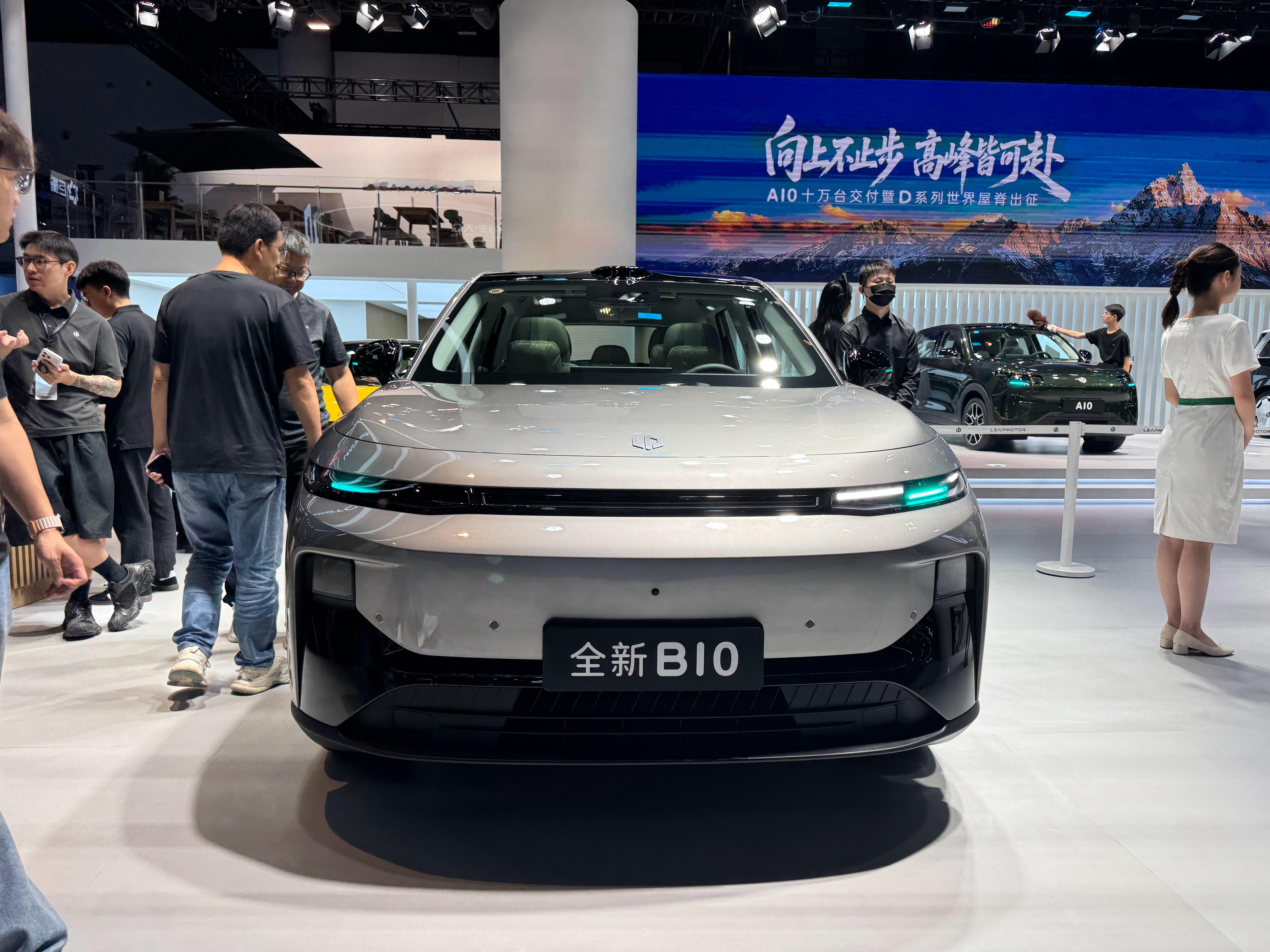 月销冲10万！零跑ABCD全系成都车展齐上阵，这波太猛了⚡2026成都车展 成都
