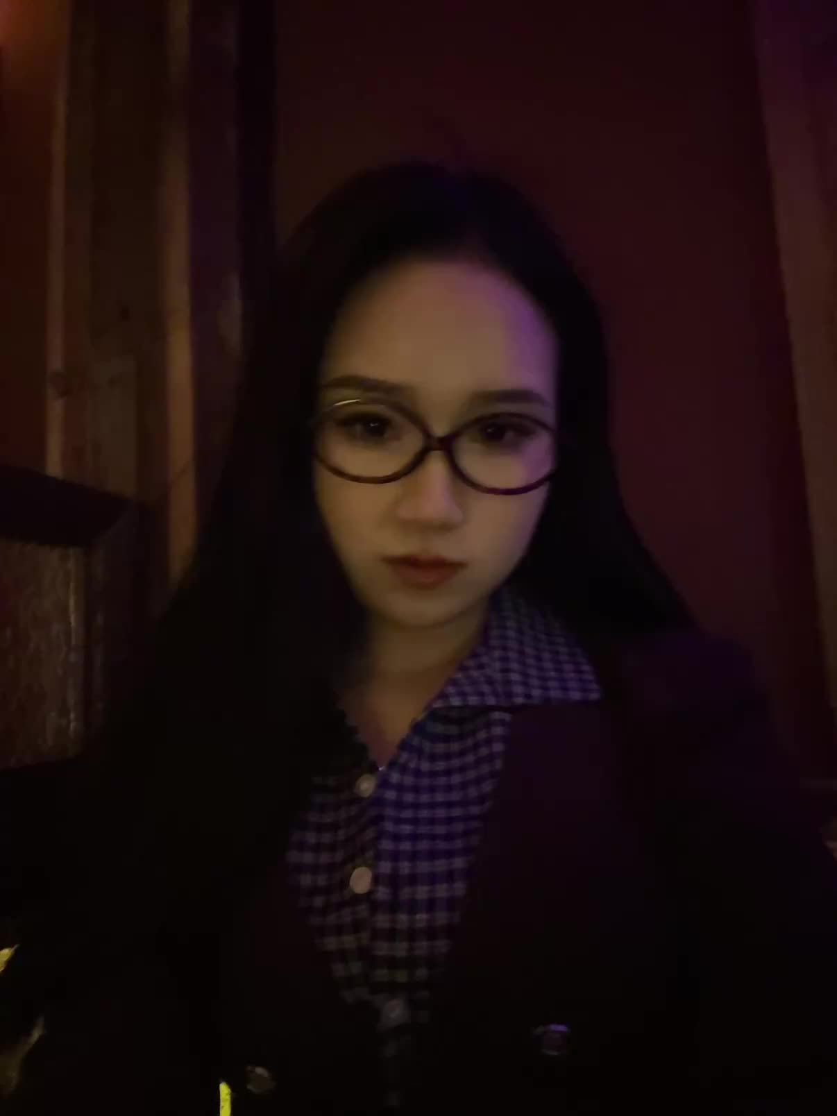 宝宝们不要怕，情人节是一天，但单身是每一天