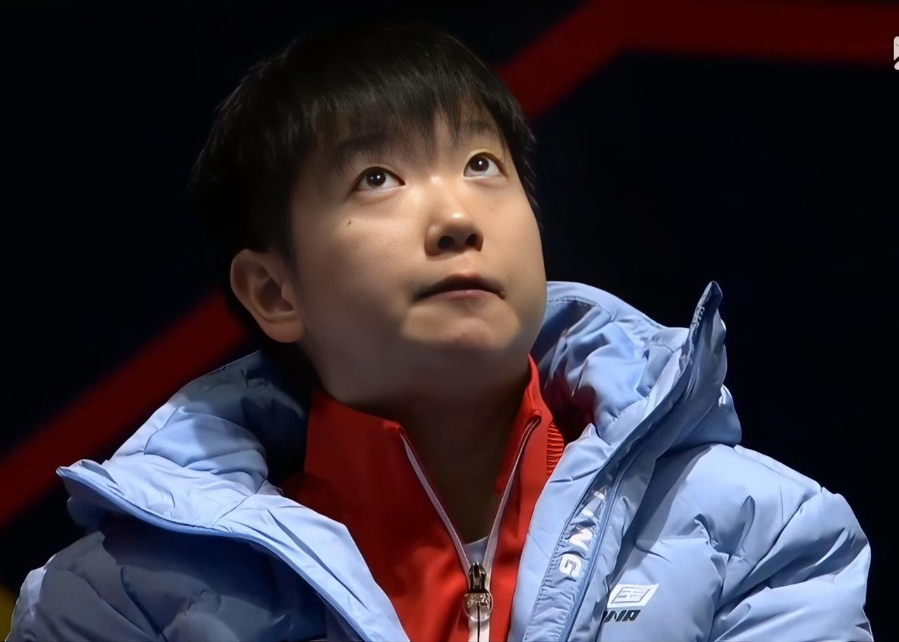 耗时1小时21分钟，
国乒女团3:0战胜罗马尼亚女团，
高速下班，
其他几桌的比