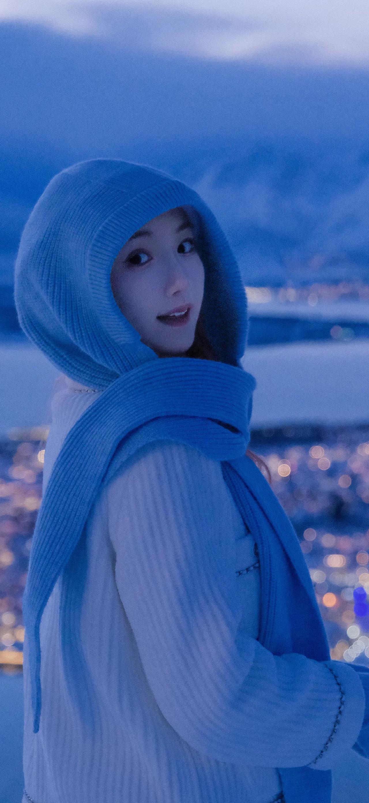 美女壁纸-第5962期-毛晓彤