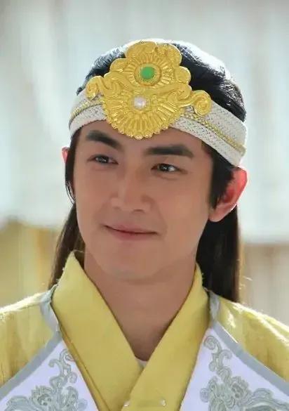 林更新被低估的作品《舞乐传奇》，十年前的剧集，于荣光执导，主演：林更新   秋瓷