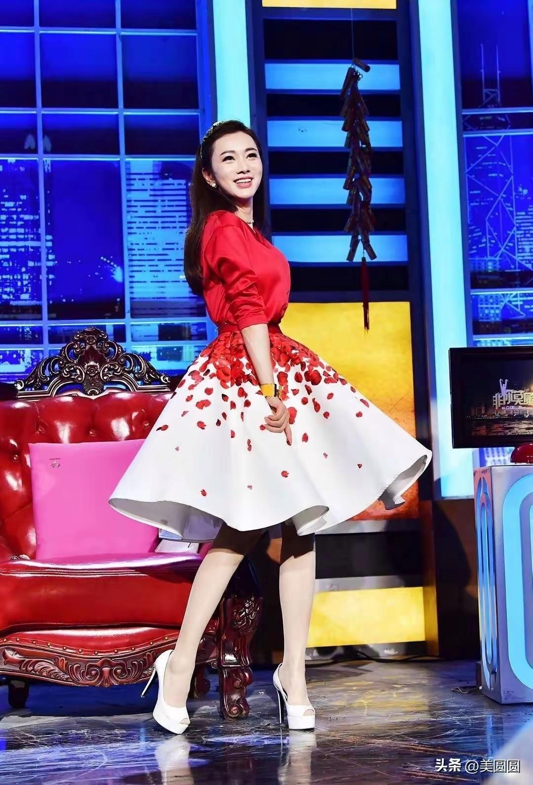 痴迷美丽的女人和痴迷权力的男人是最可怕的存在[灵光一闪]