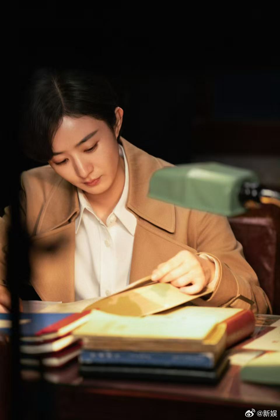 小城大事腾讯视频热度值破26000恭喜赵丽颖、黄晓明主演《小城大事》腾讯视频热度