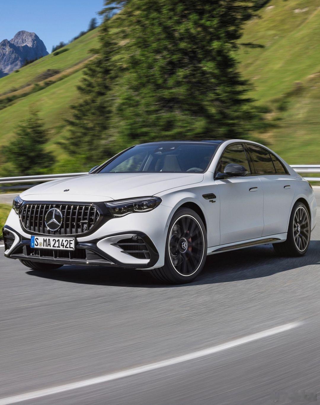 据说明年E53中规上市？我与汽车的日常