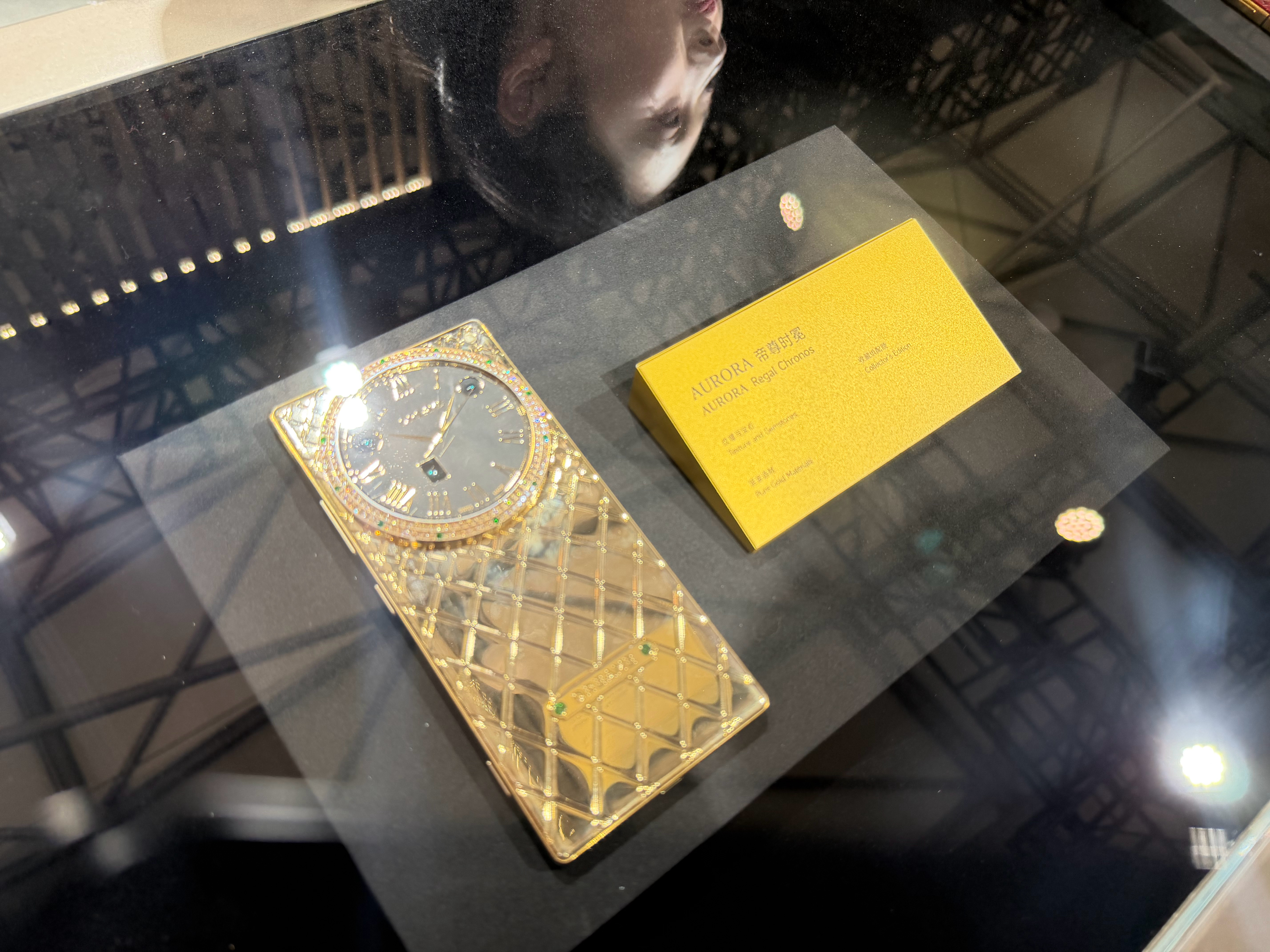 逛AWE2026 被追觅新出的AURORA手机戳中了！居然直接走高奢+高端影像双