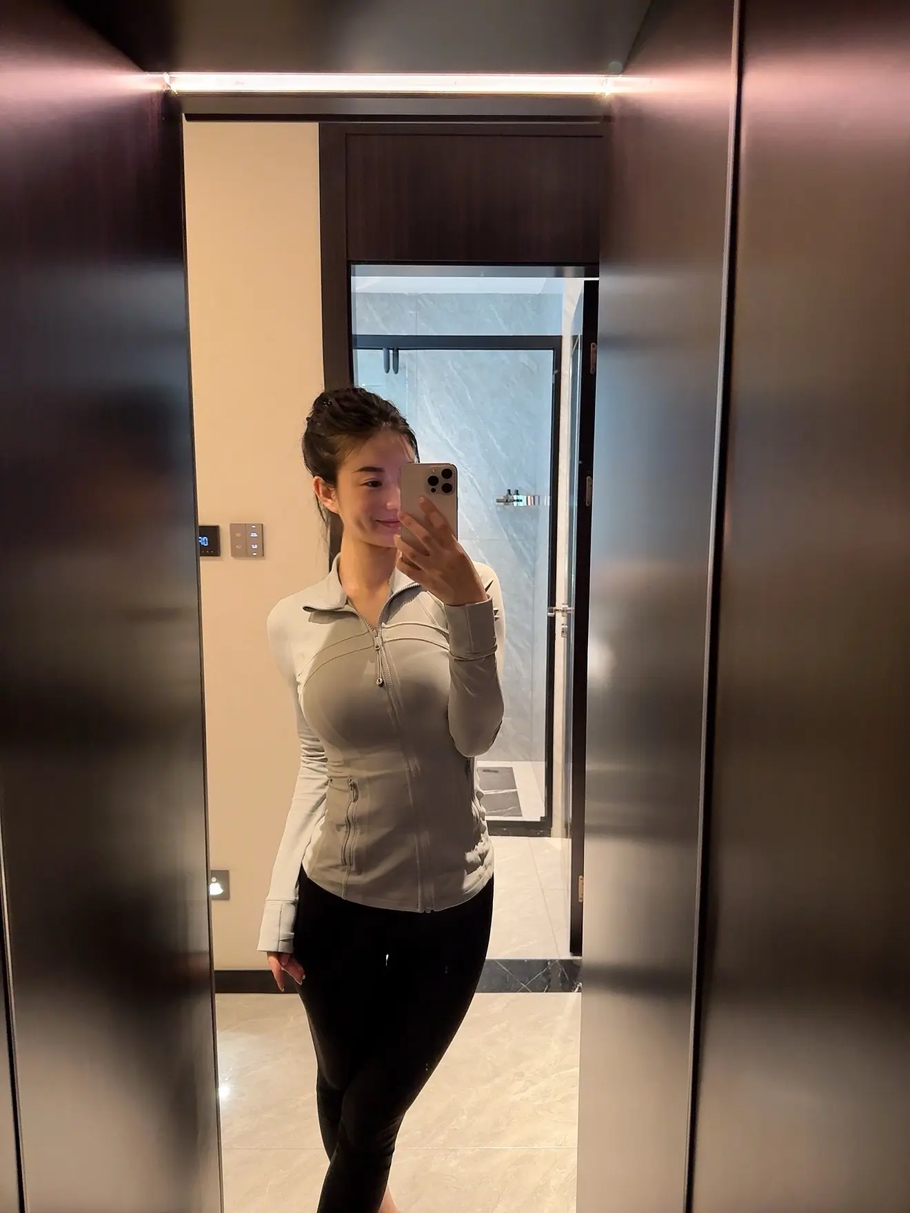 当你身处困境时，才能知道谁是真正对你好的人。