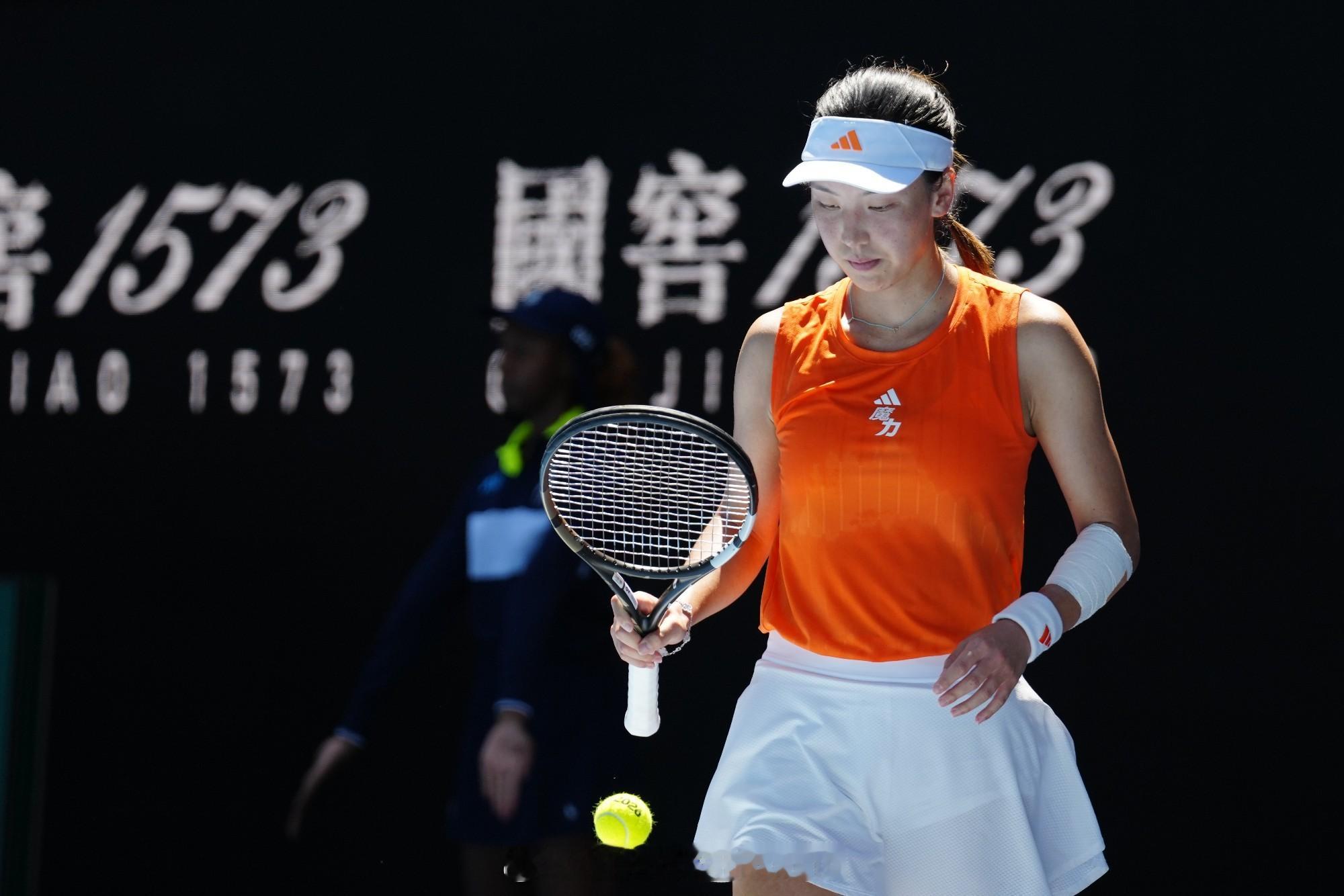 王欣瑜vs阿尼西莫娃 第一盘抢七惜败今天欣瑜敢打敢拼有非常好的精神面貌！！第二盘