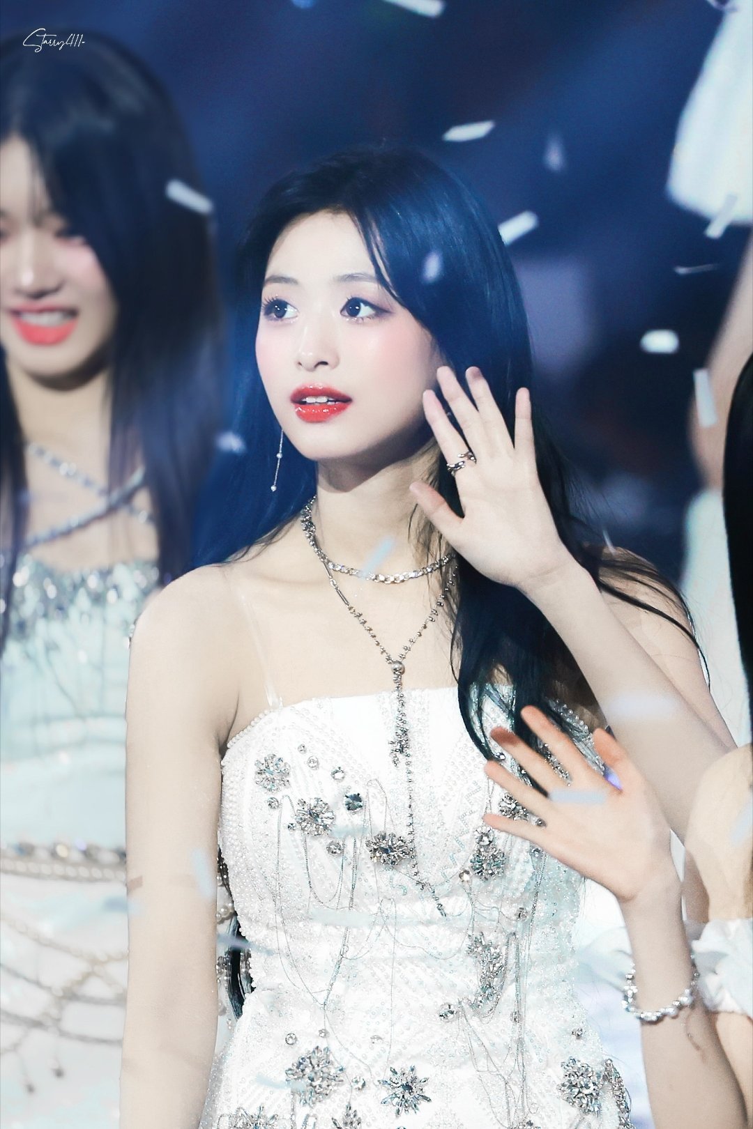 ahyeon 🦋 郑雅贤  🦋 郑雅娴  🦋 郑雅譞 知道什么是六女一吗！