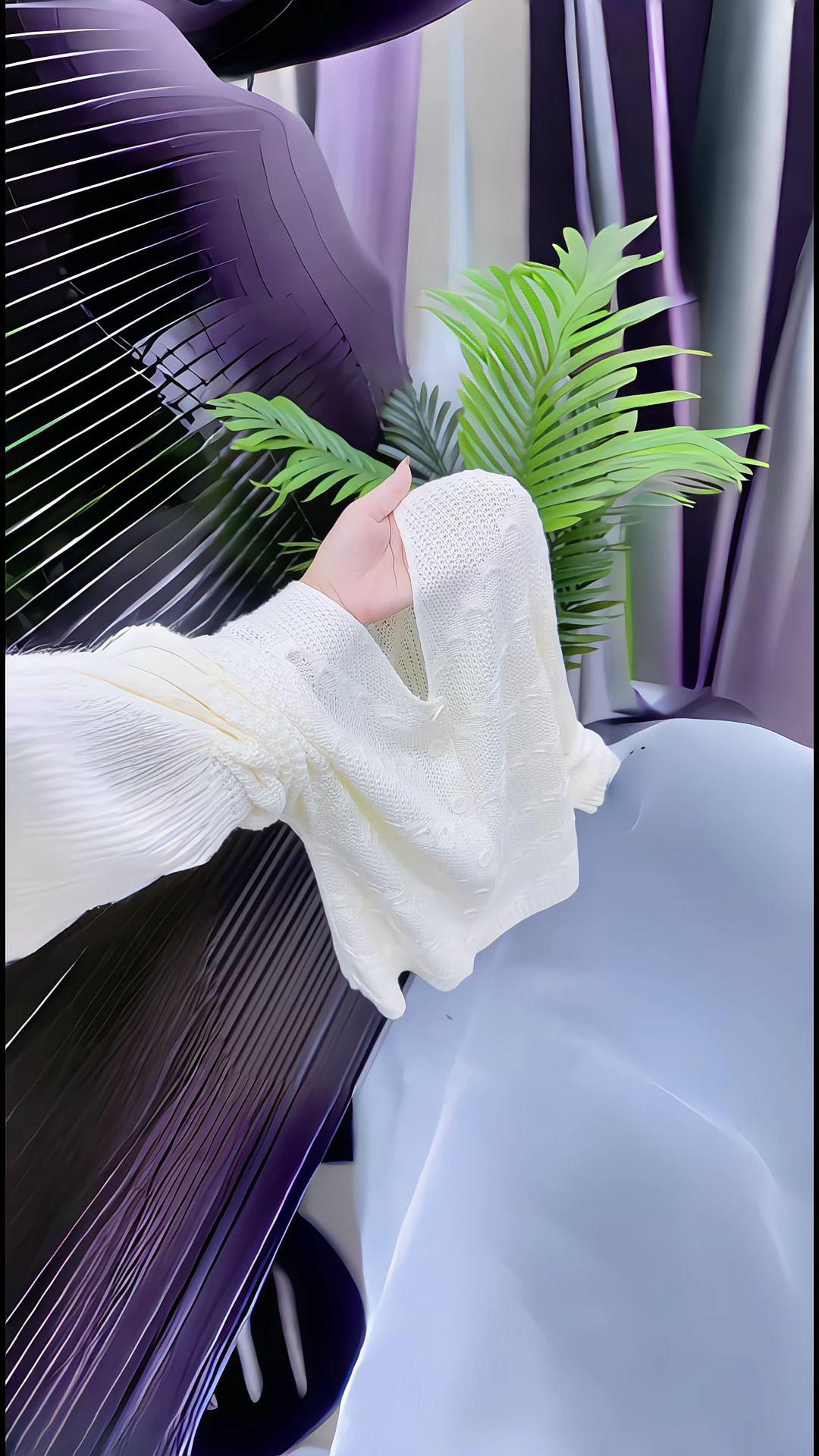 每日分享 慵懒风穿搭 针织衫 早秋穿搭 这也太好看了